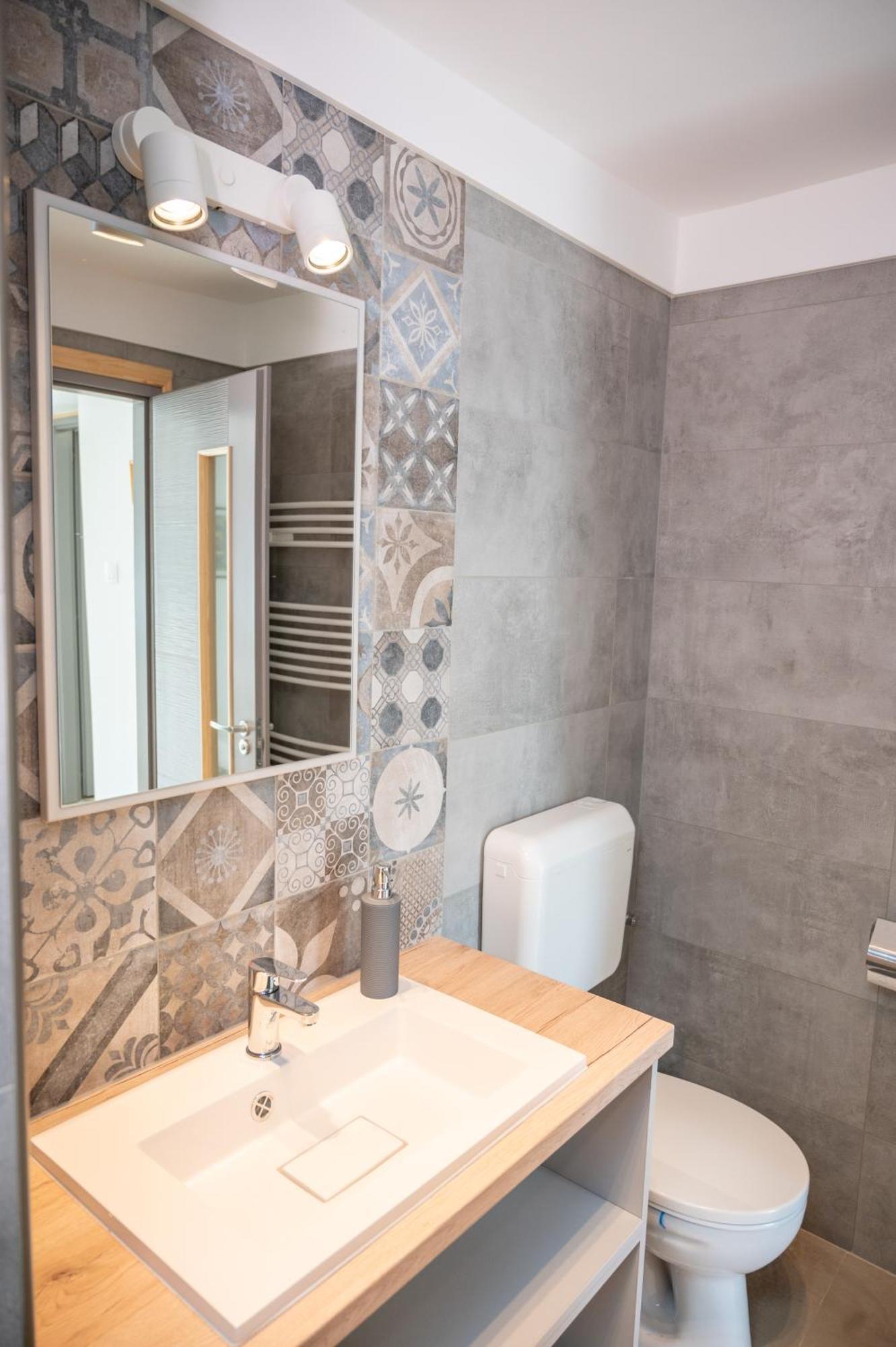 Tuenderkert Apartman Gyula Zewnętrze zdjęcie